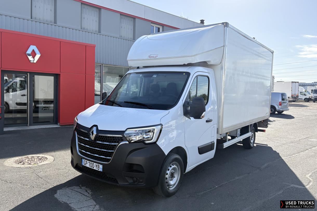 Renault Master 145