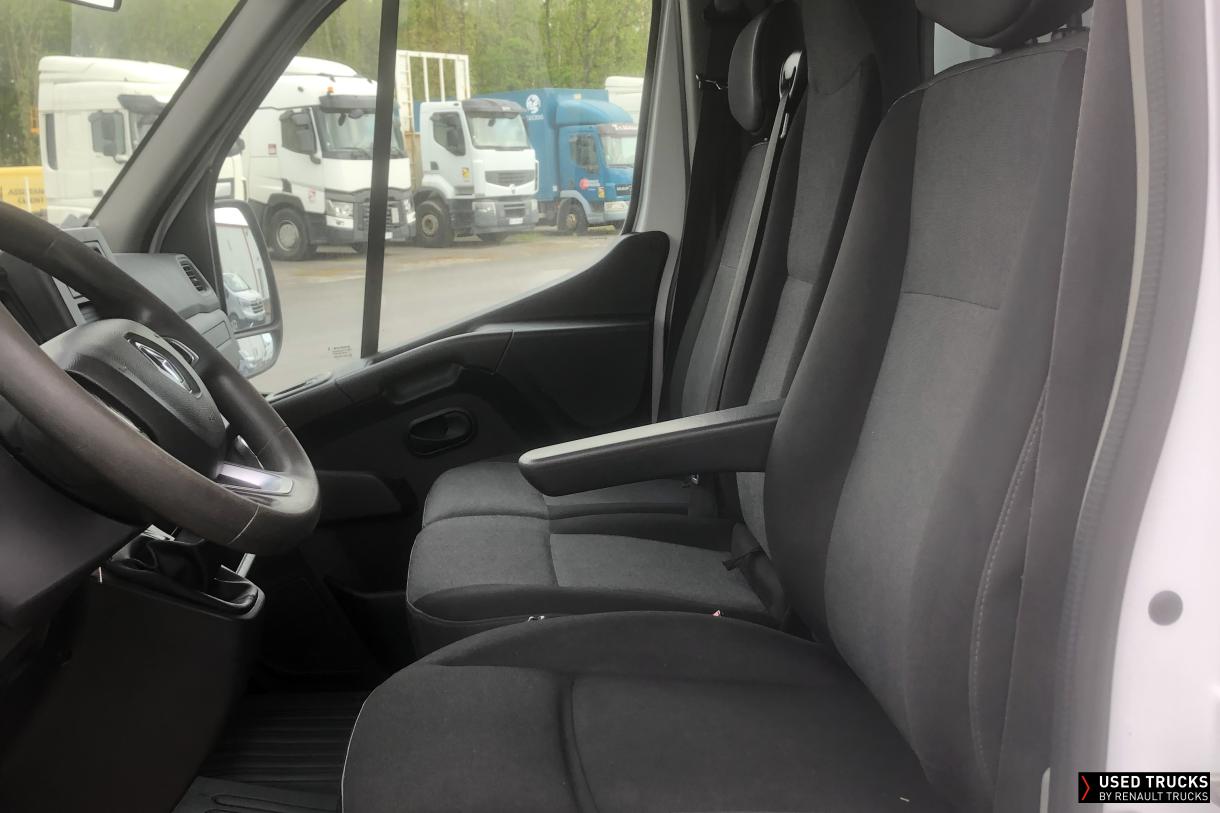 Renault Trucks Master 165