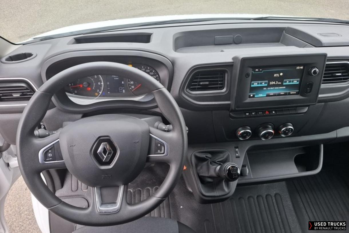 Renault Master 145