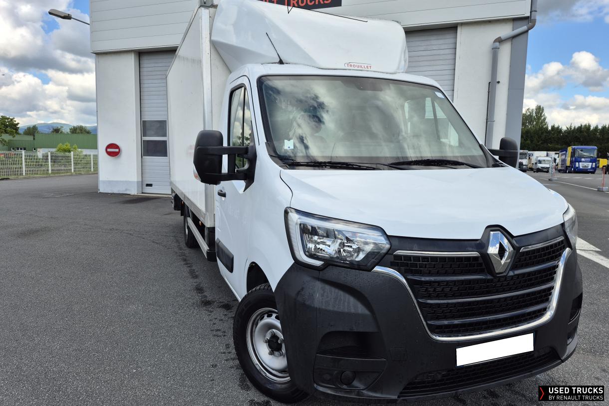 Renault Master 145