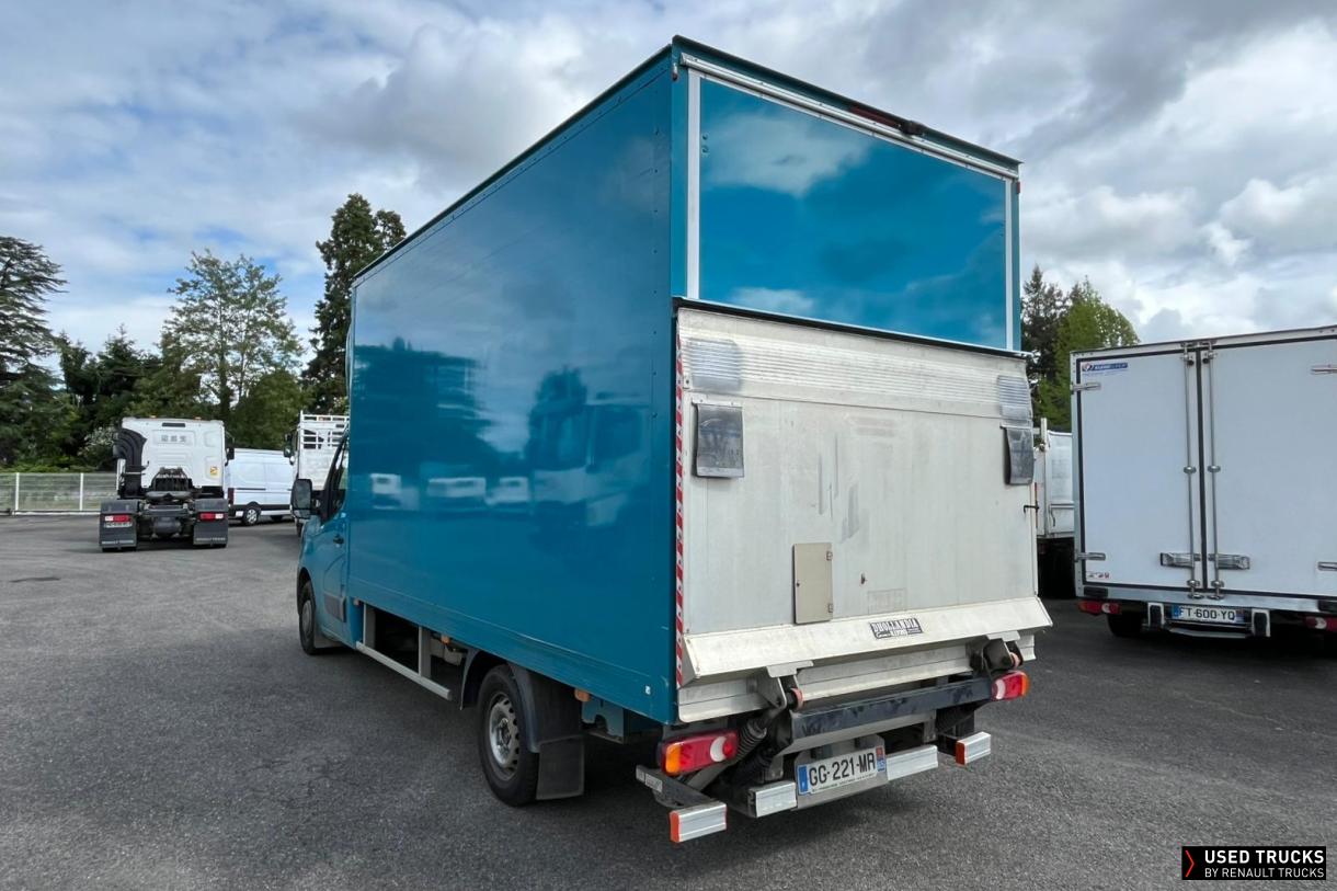 Renault Trucks Master 145