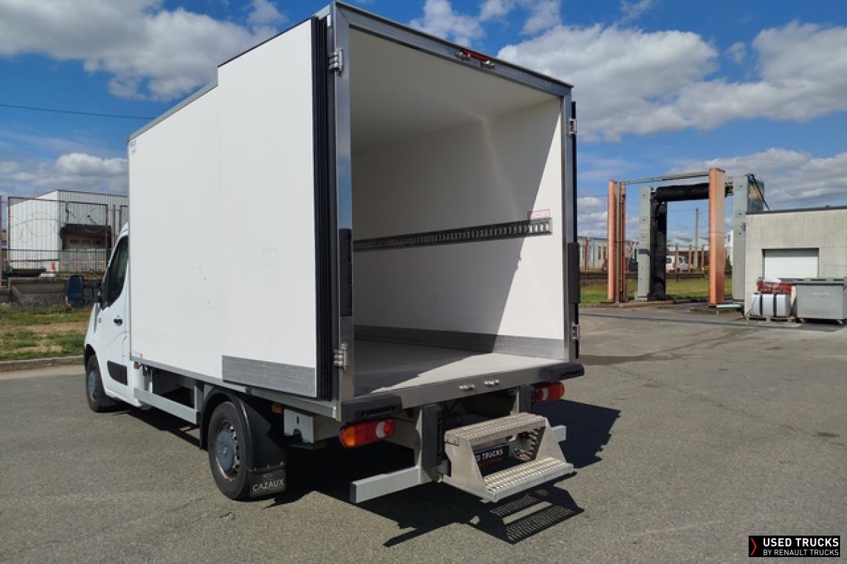 Renault Trucks Master 130