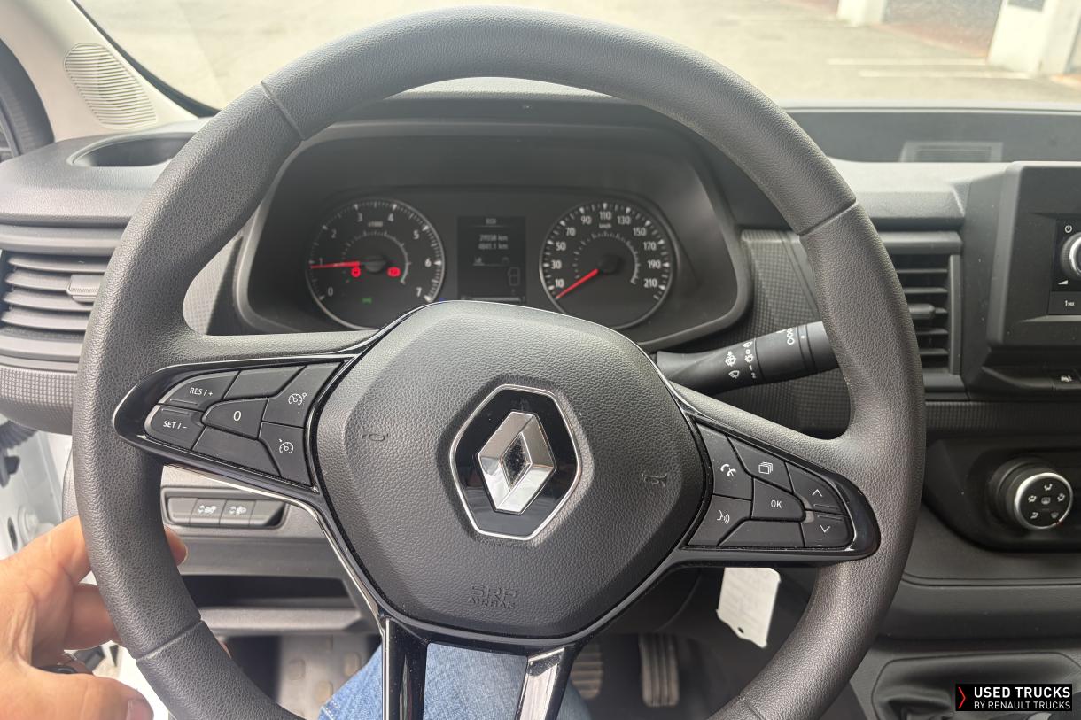 Renault Trafic 130