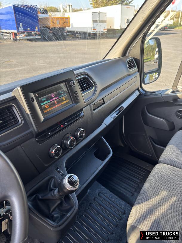 Renault Master 130