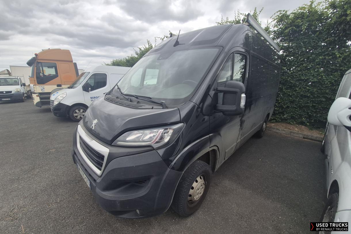 Peugeot Boxer 165