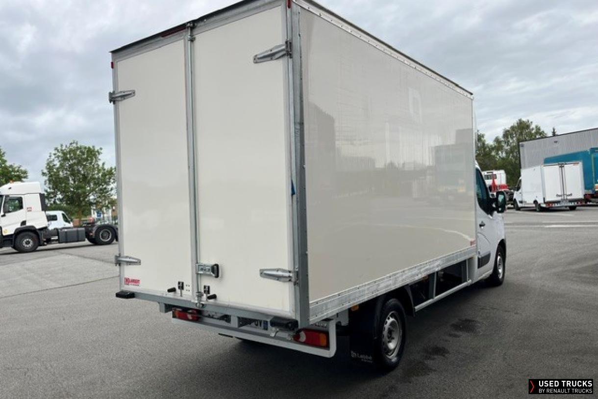 Renault Trucks Master 