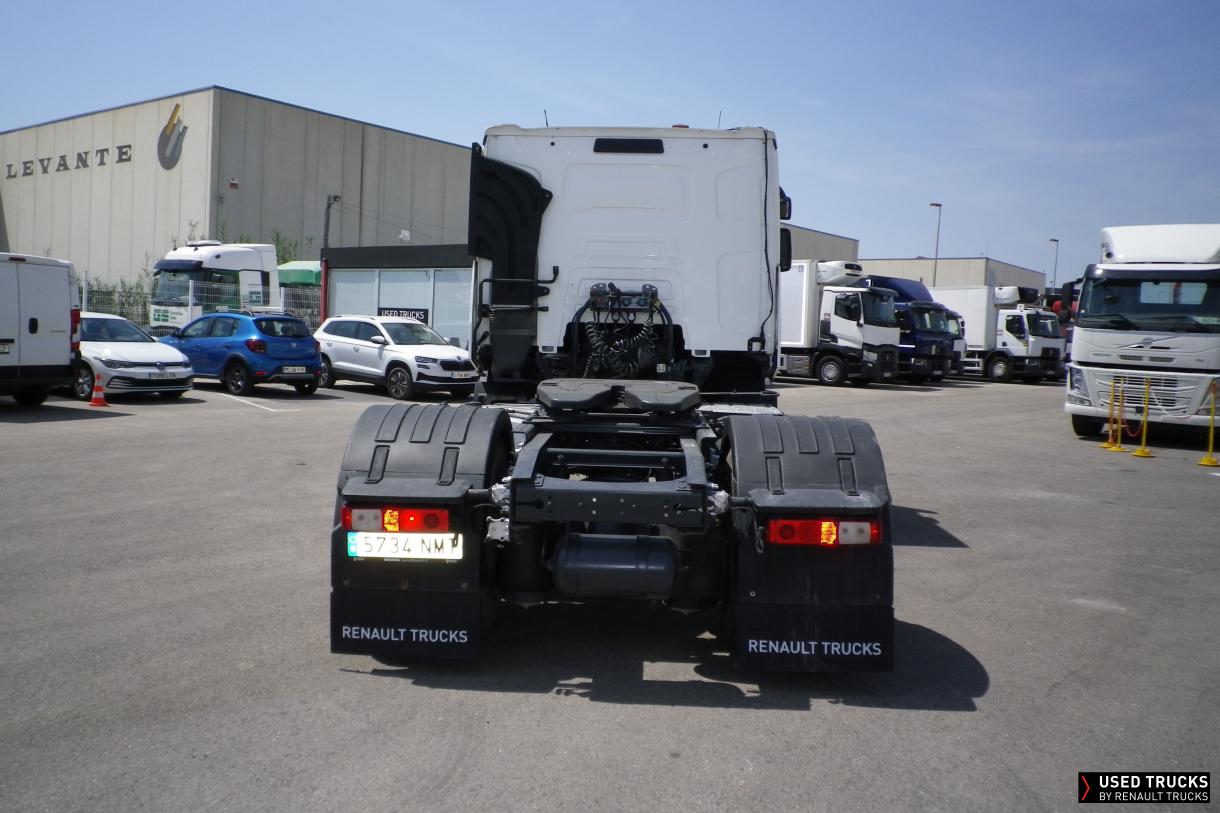 Renault Trucks C 440