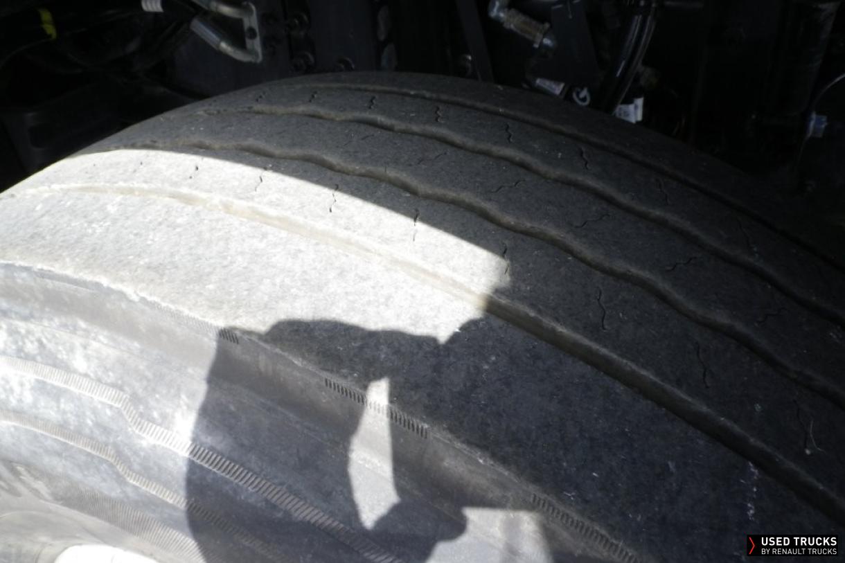 Renault Trucks T 480