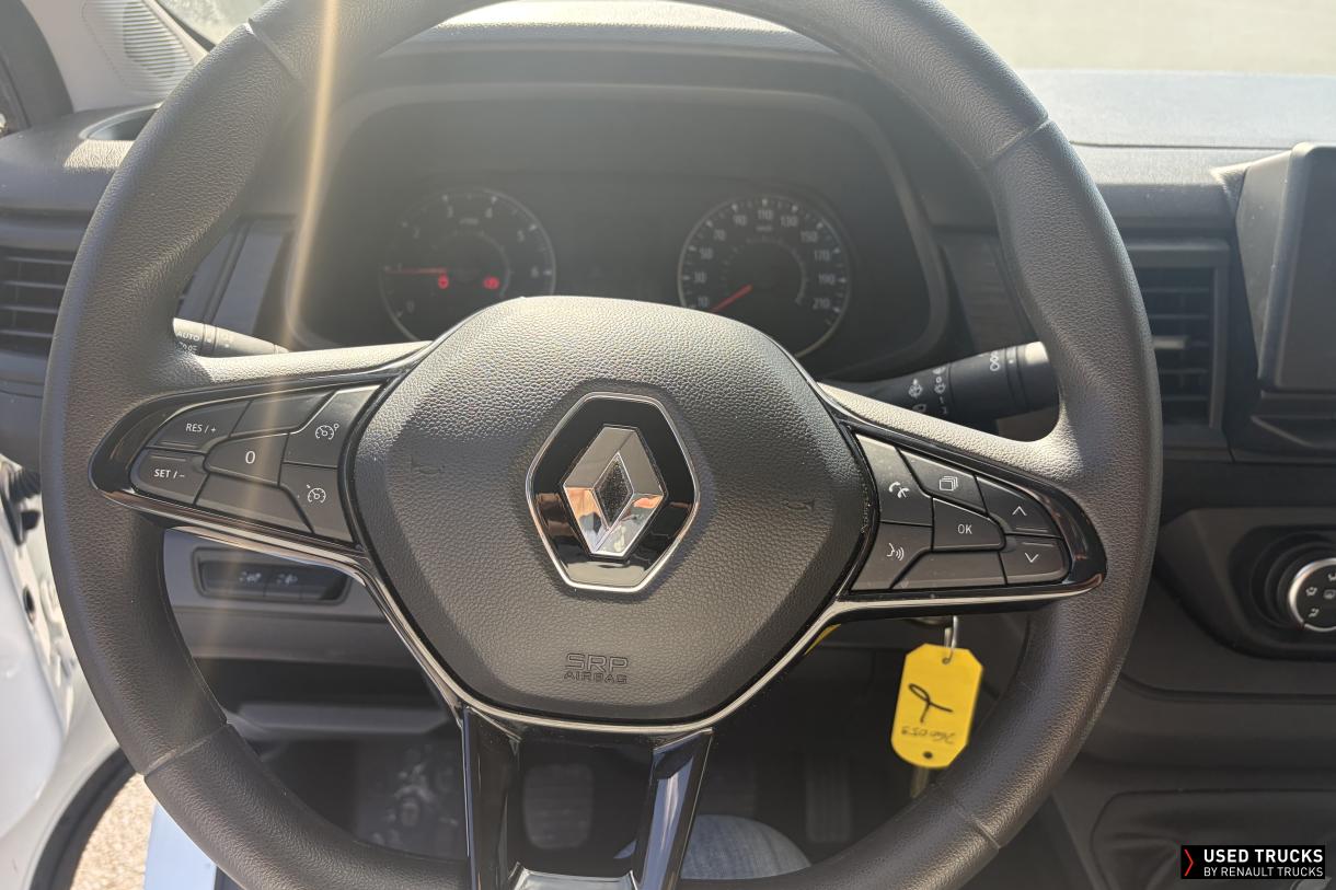 Renault Trafic 130