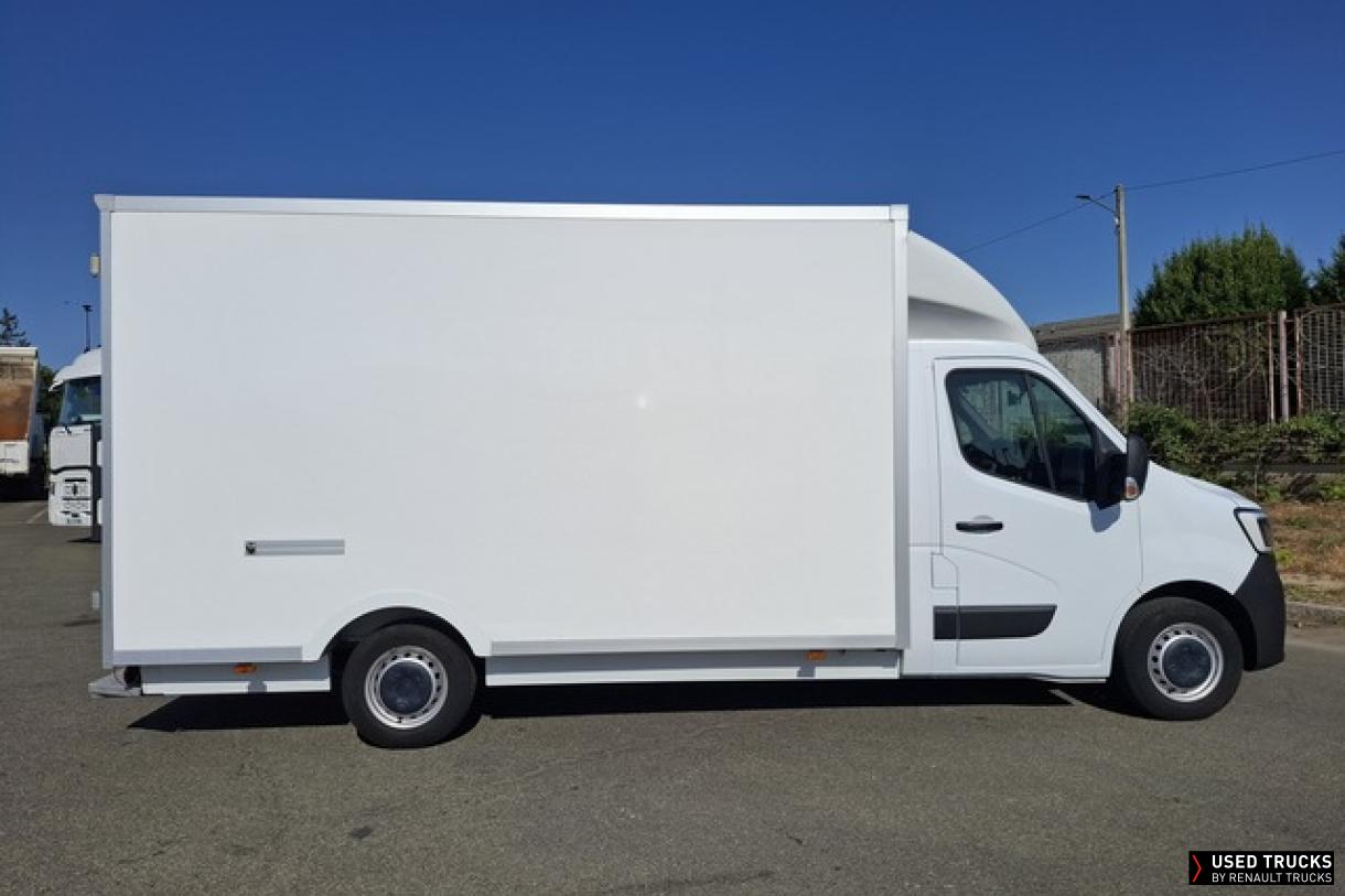 Renault Master 145