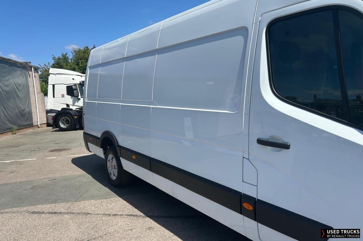 Renault Trucks Master 145