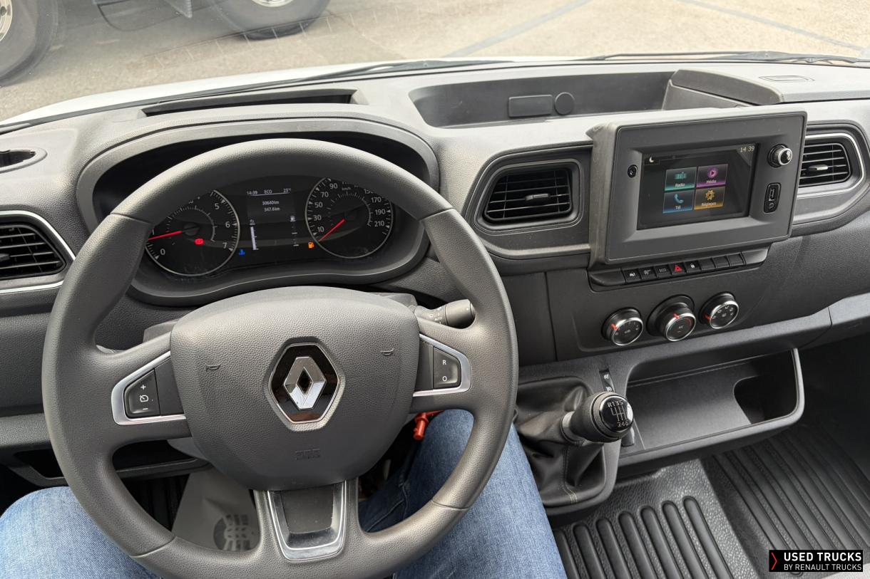 Renault Trucks Master 130