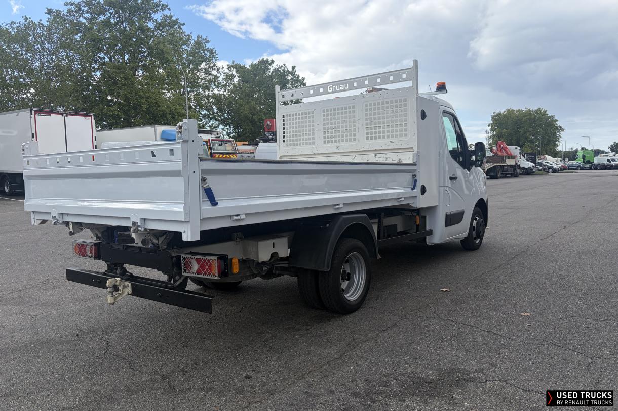 Renault Master 130