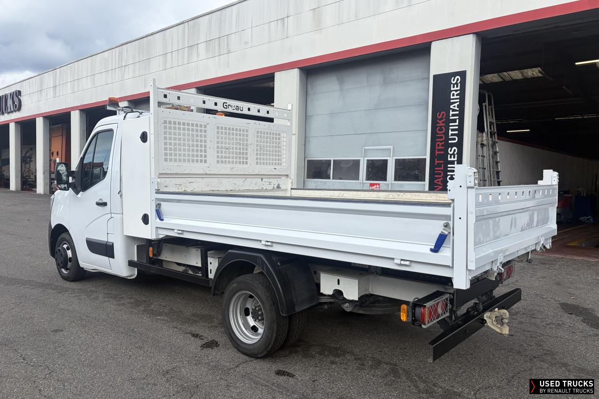 Renault Master 130