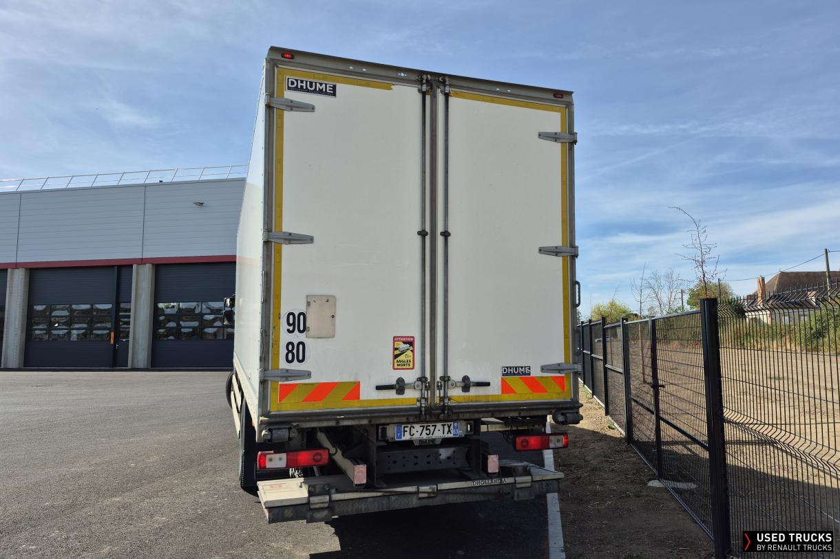 Renault Trucks D Wide 320