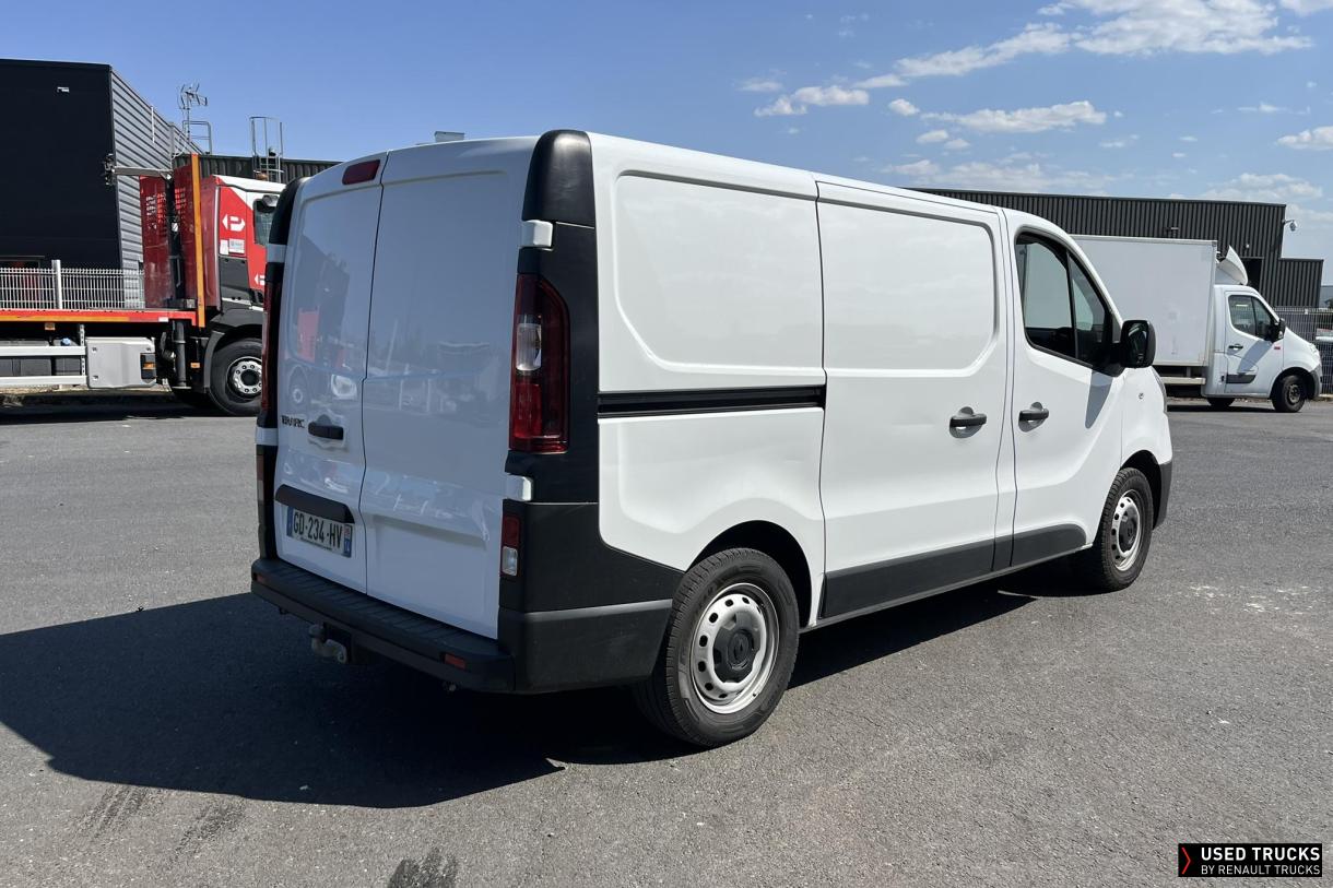 Renault Trafic 145