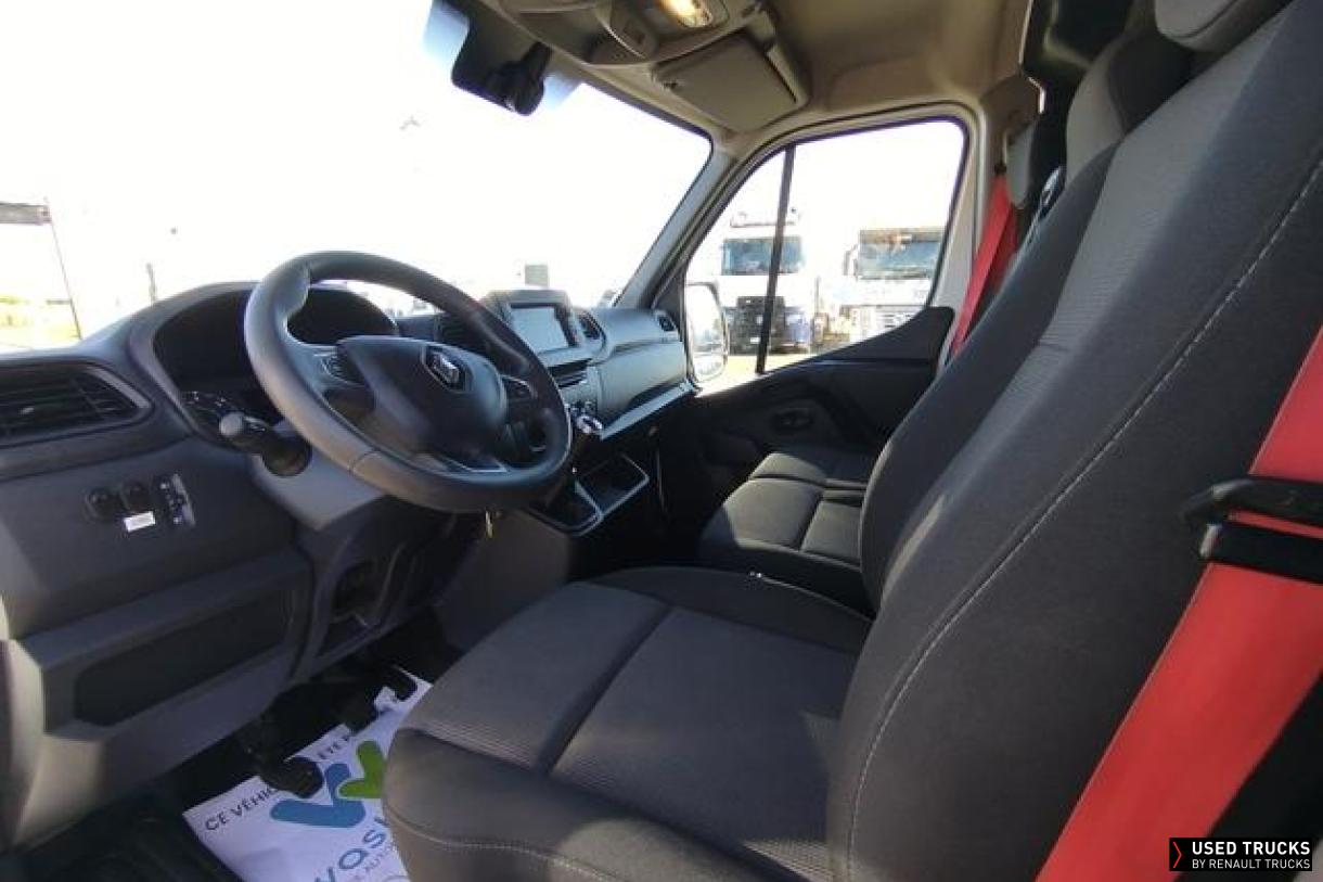 Renault Trucks Master 135