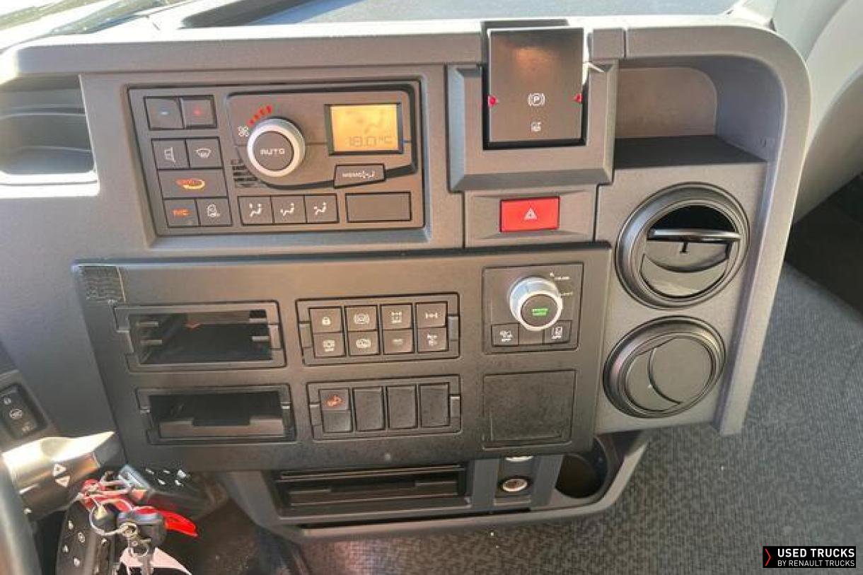 Renault Trucks T 380