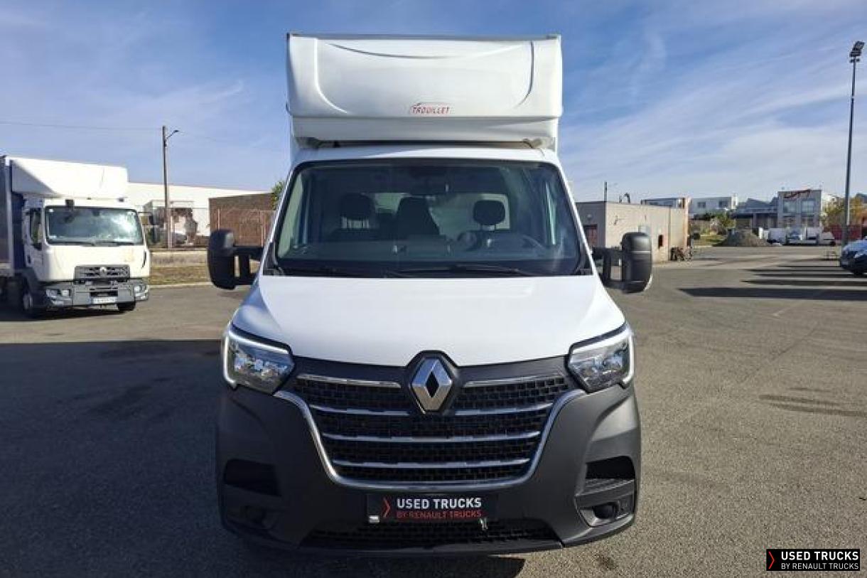 Renault Master 145