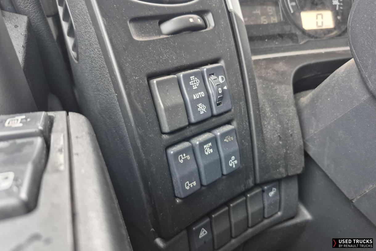 Renault Trucks D 240