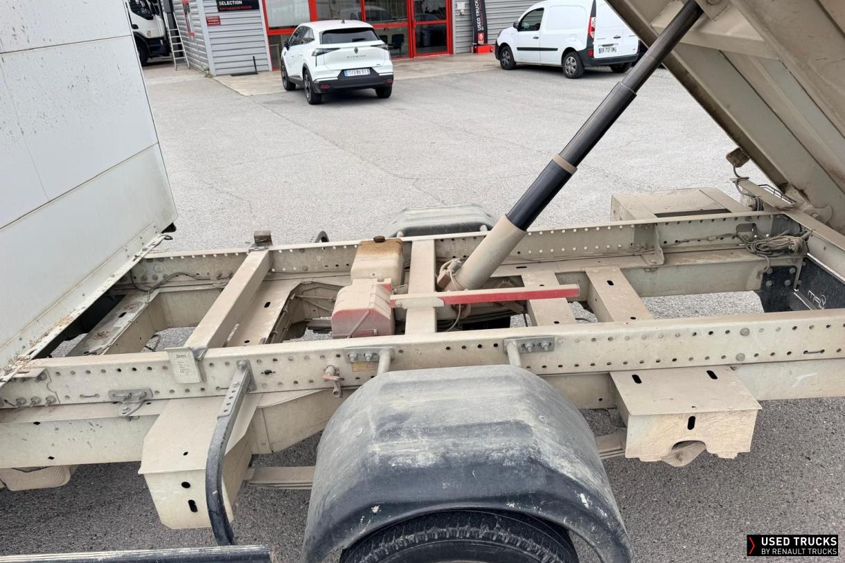 Renault Trucks Master 145