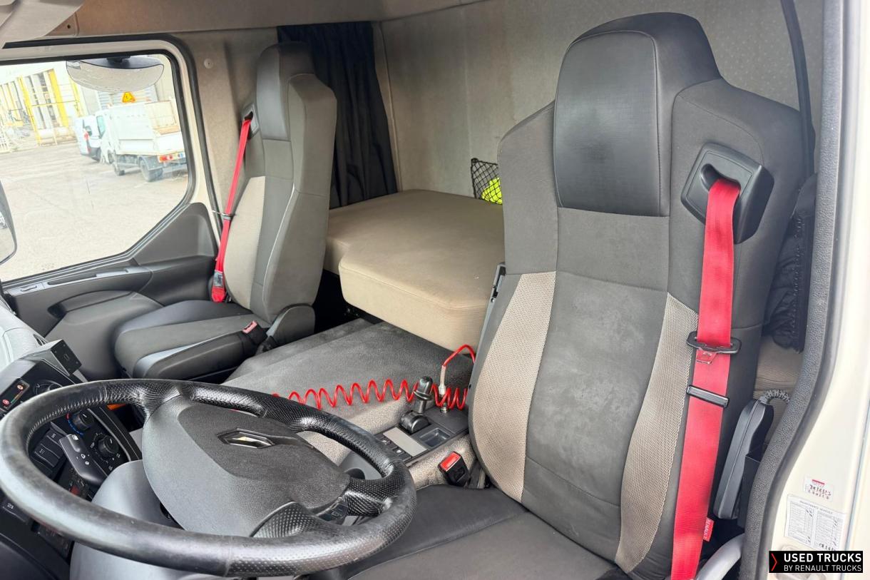 Renault Trucks D 320