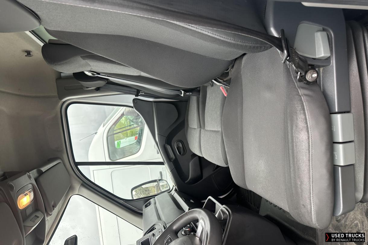 Renault Master 130