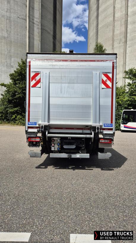 Renault Trucks D Cab 2.1 320