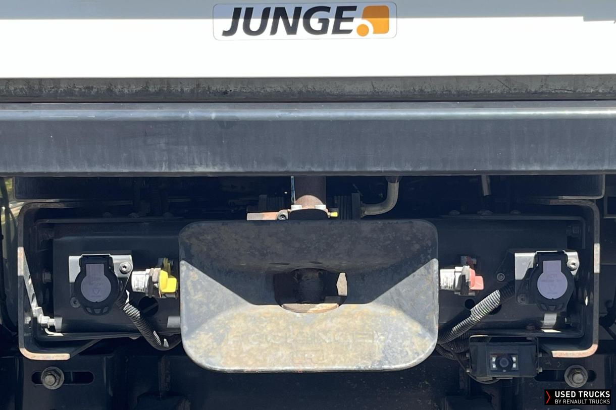 Renault Trucks D Cab 2.1 240