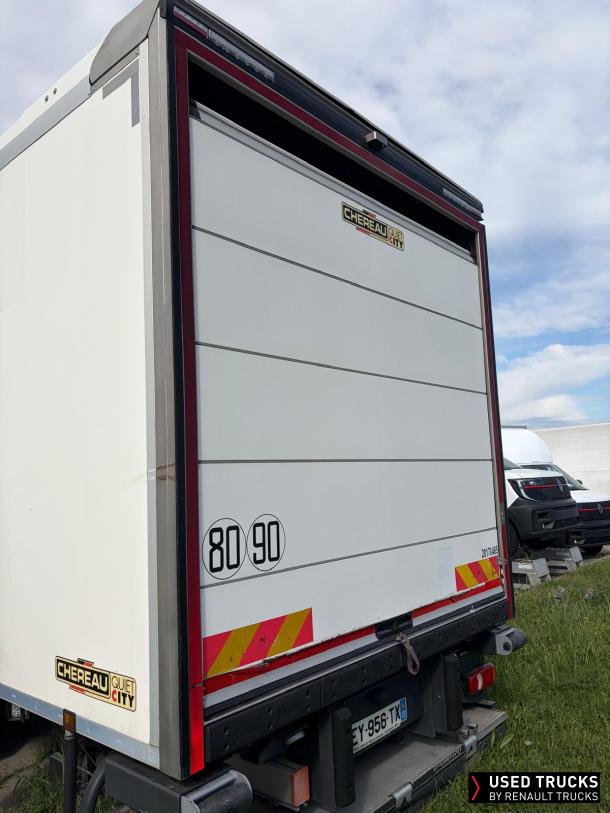 Renault Trucks D Wide 320