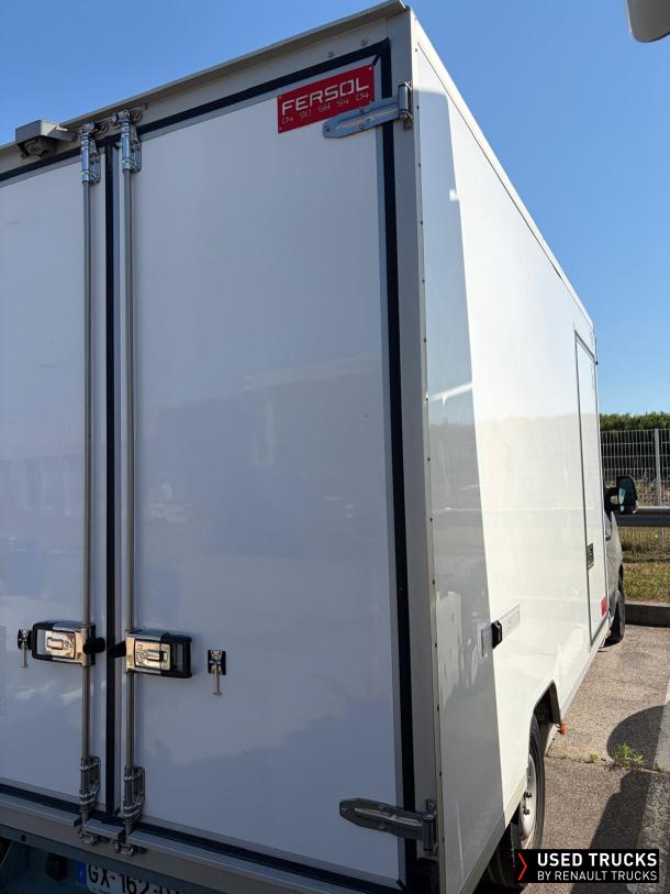 Renault Trucks Master 