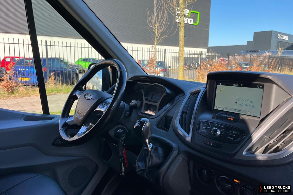 Ford Transit 100