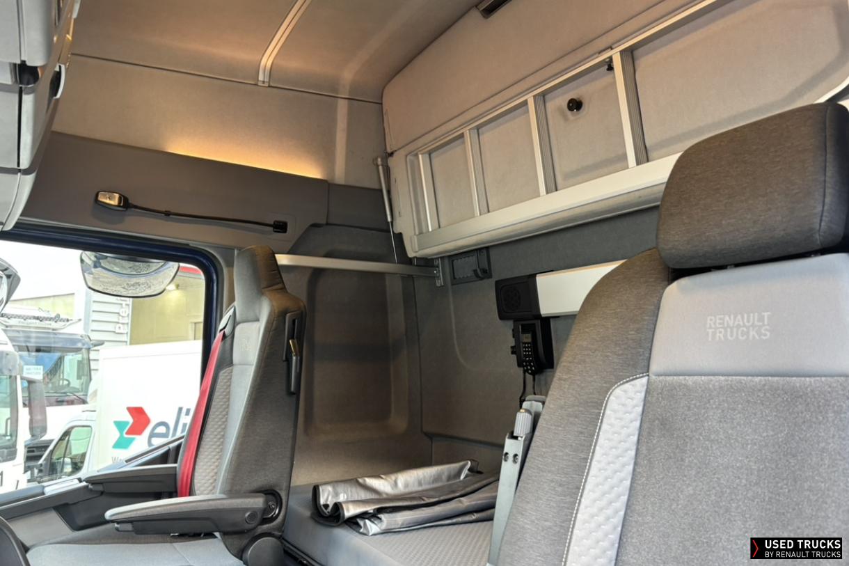 Renault Trucks T High 