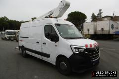 Renault Trucks Master
                                          145