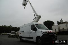 Renault Trucks Master
                                          145