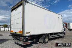 Renault Trucks D
                                          240