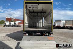 Renault Trucks D
                                          240