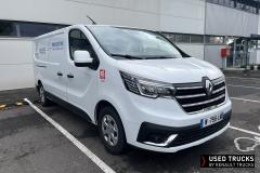 Renault Trucks Trafic
                                          
