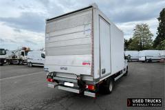 Renault Trucks Master
                                          145