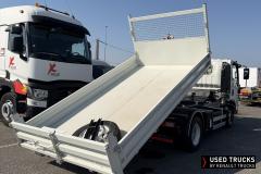 Isuzu M30
                                          190