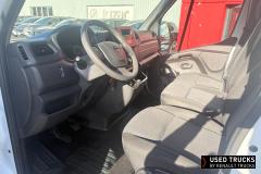 Nissan Interstar
                                          165