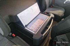 Renault Trucks T
                                          