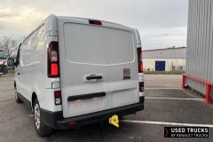 Renault Trucks Trafic
                                          130
